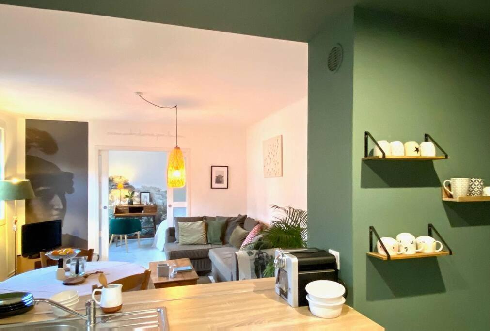 Appartement Chaleureux Entre Zola Et Proce. Nantes Exterior photo